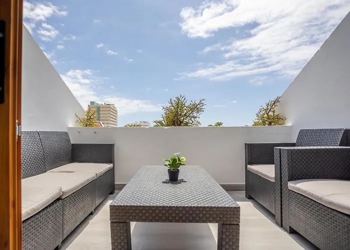 Appartement Garden Pool And Sea View By Lovetene